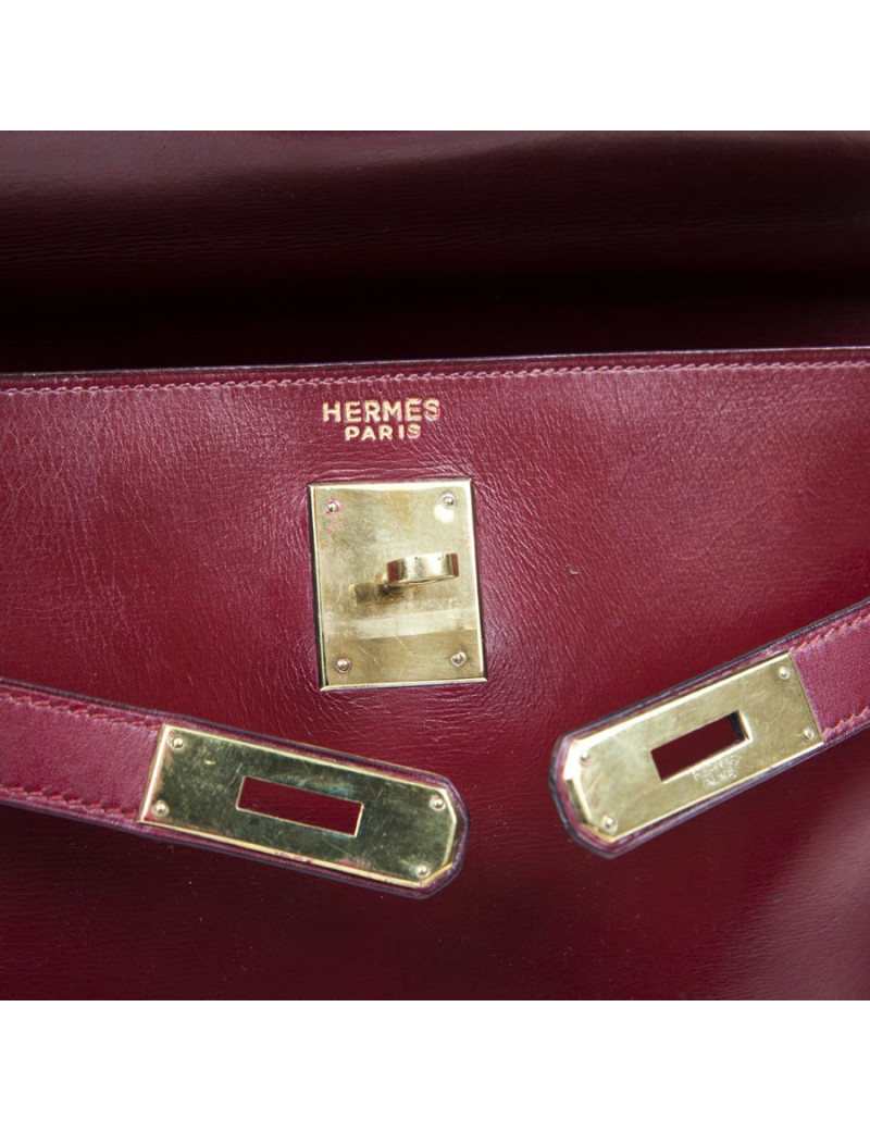 32 leather red box: Vintage HERMES Kelly