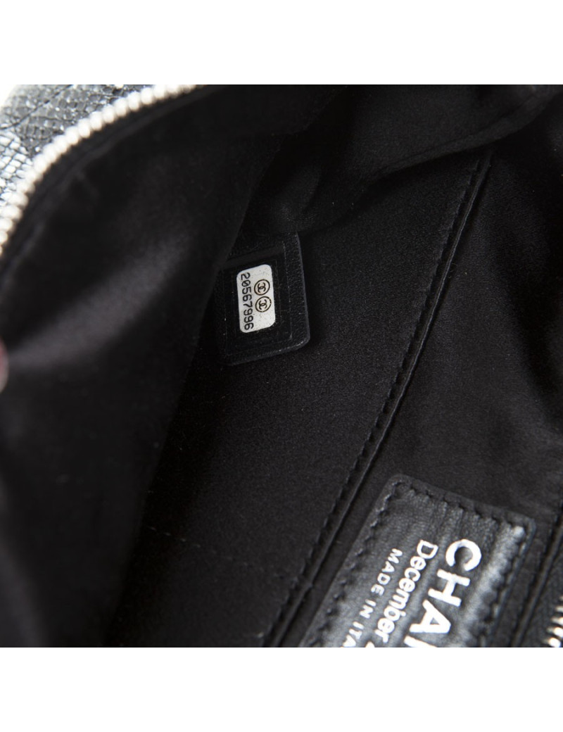 CHANEL quilted shiny black leather pouch