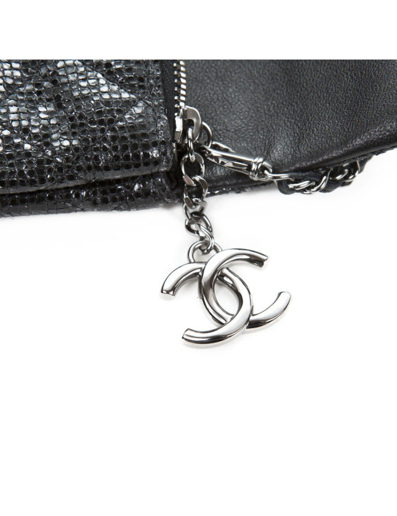 Pochette CHANEL noire brillant