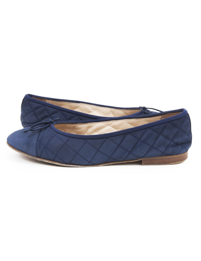 Ballerines CHANEL T39 cuir matelassé  bleu