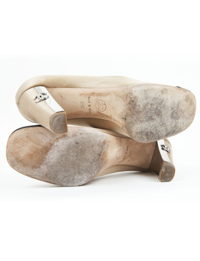 Shoes CHANEL T 39 two-tone satin silk