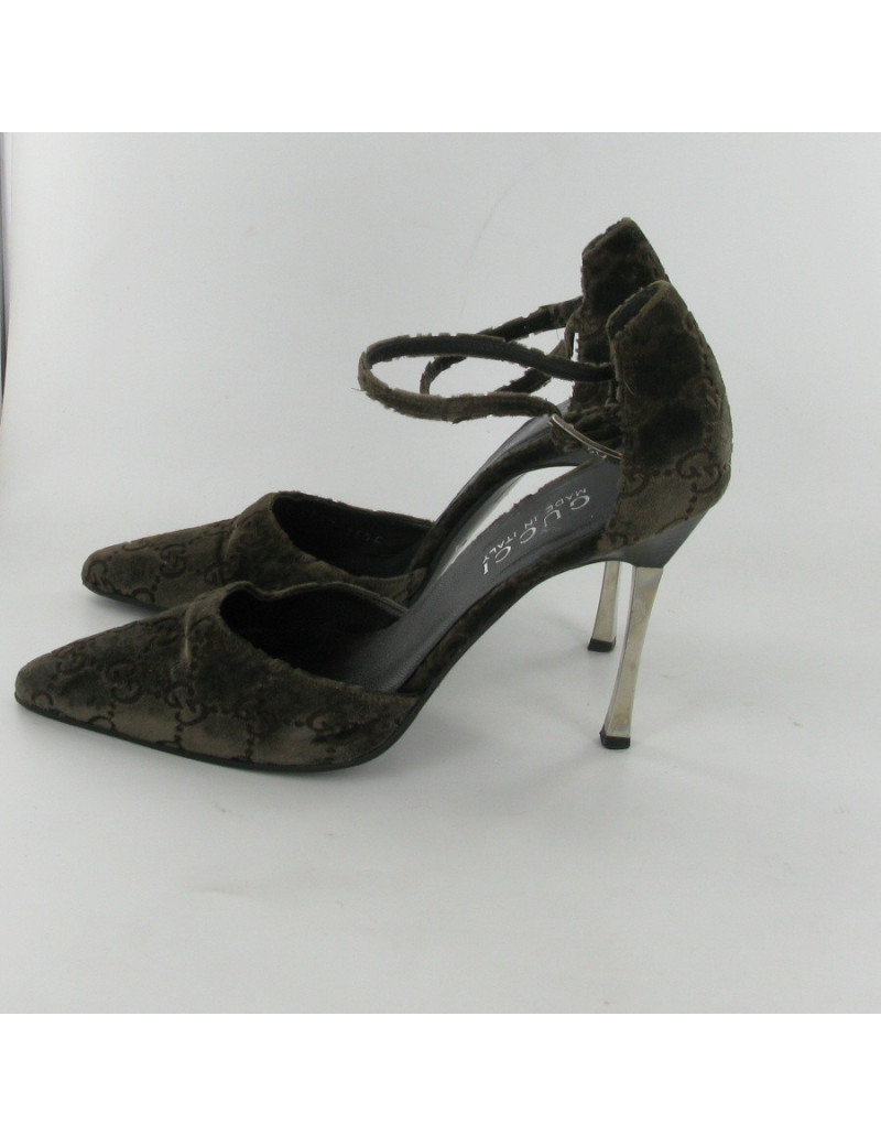 Escarpins en velours GUCCI