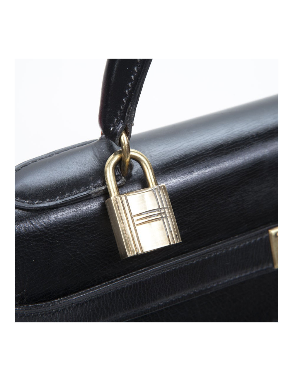 Sac Kelly 32 HERMES box noir Vintage
