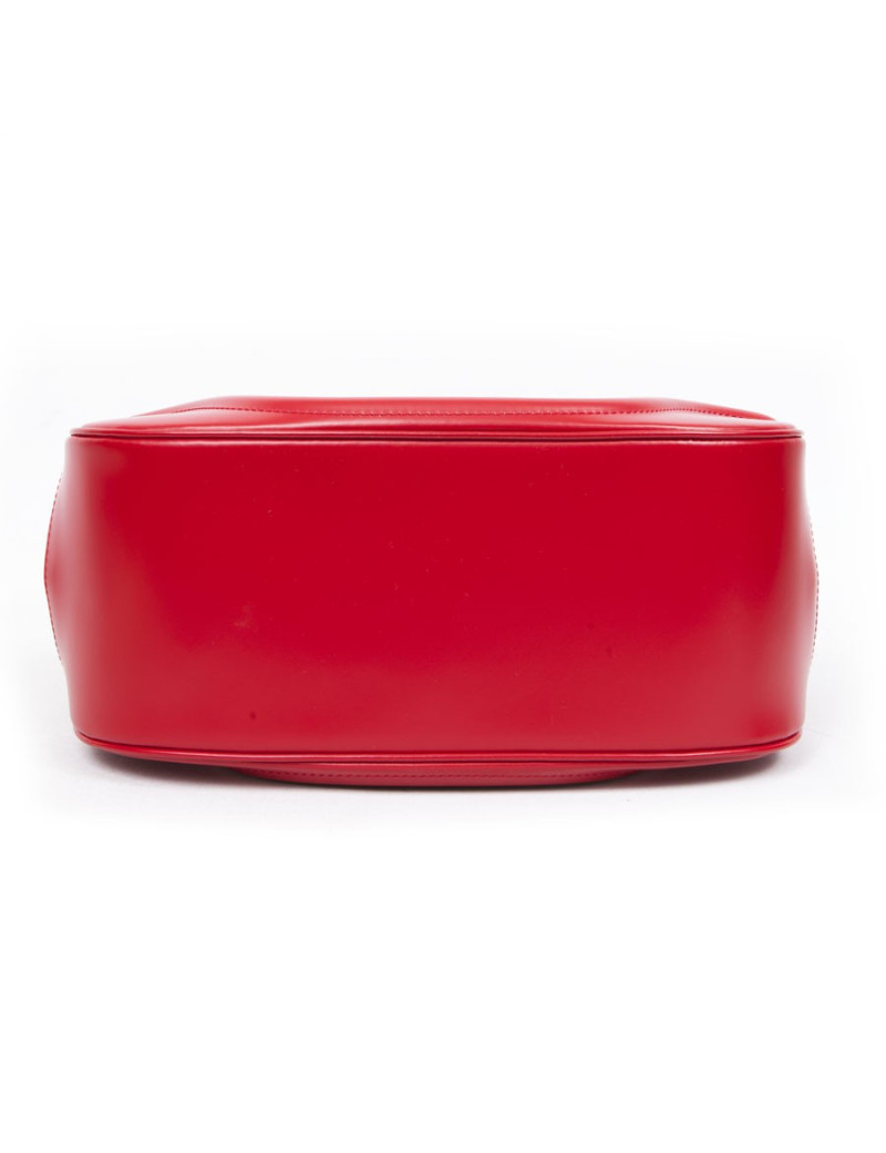 LOUIS VUITTON red epi leather bag