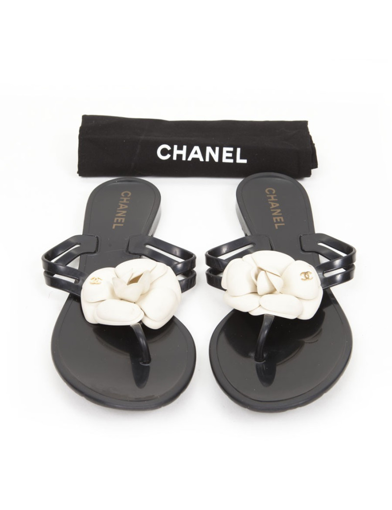 Mules CHANEL T 39 camélia