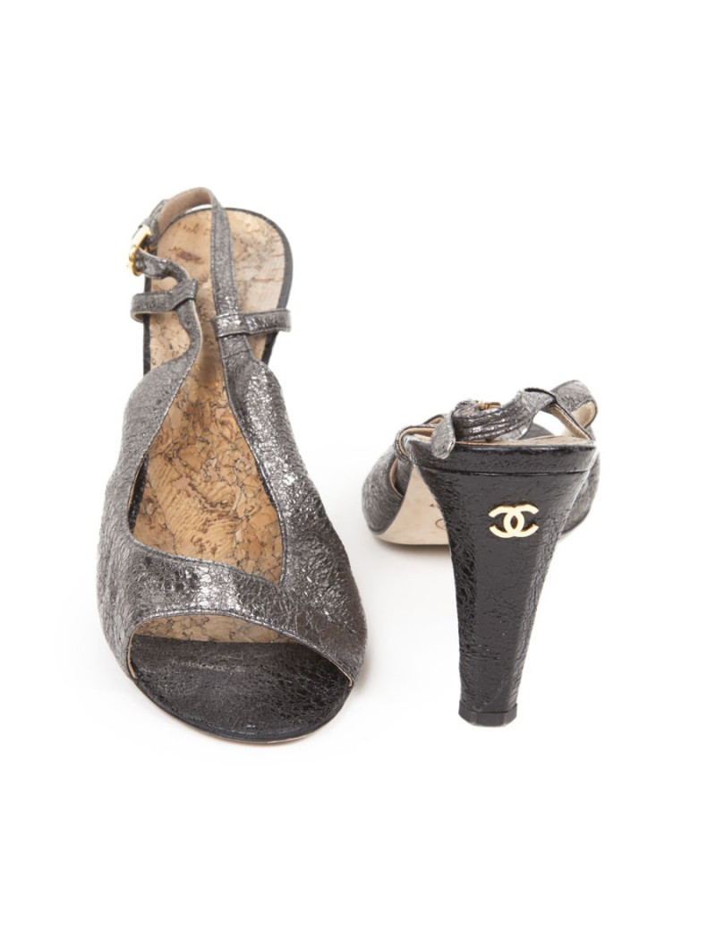 Sandales CHANEL T39 cuir vieilli brillant noir 