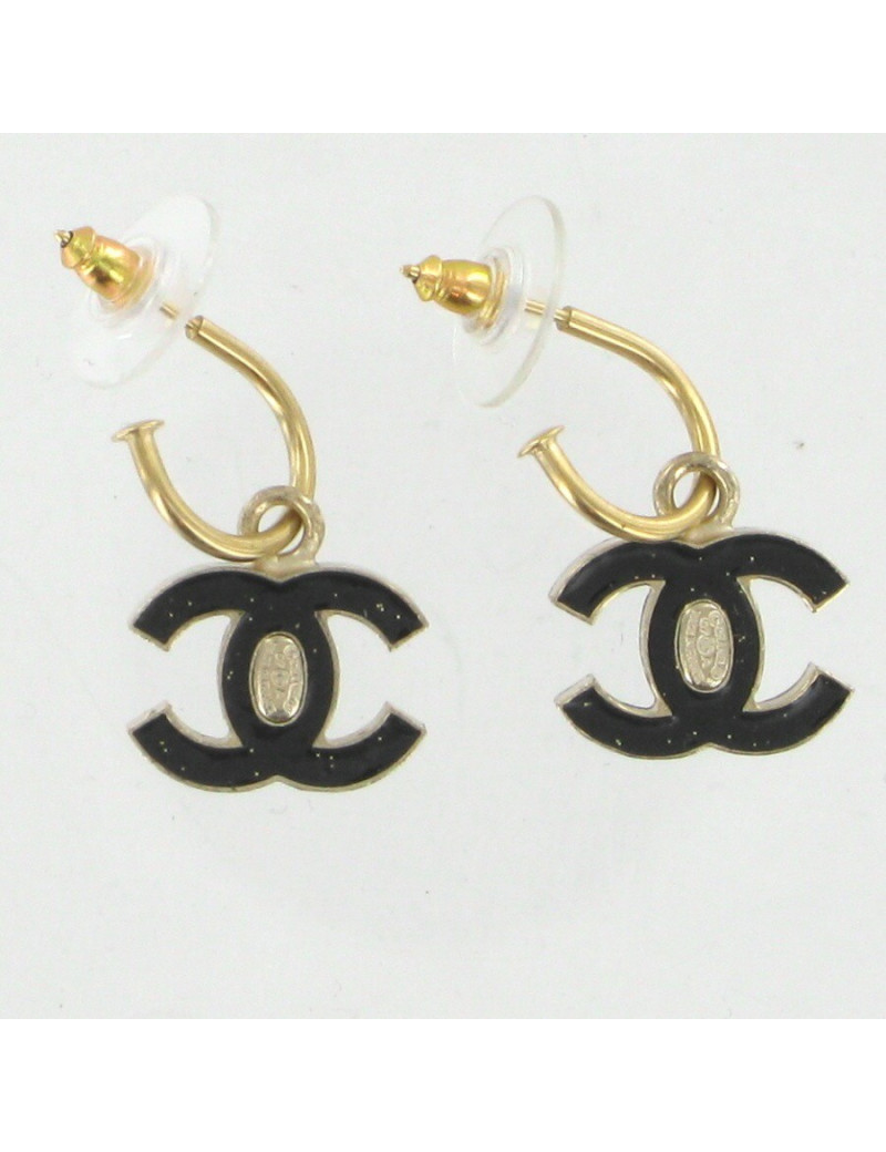 Clous d'oreilles CC émaillés noirs CHANEL