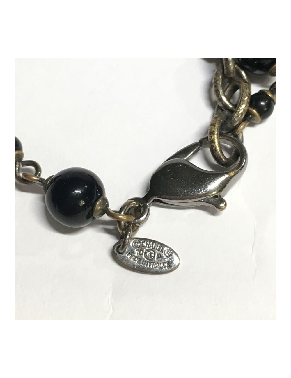 CHANEL CC necklace and black, gray and Pearly beads