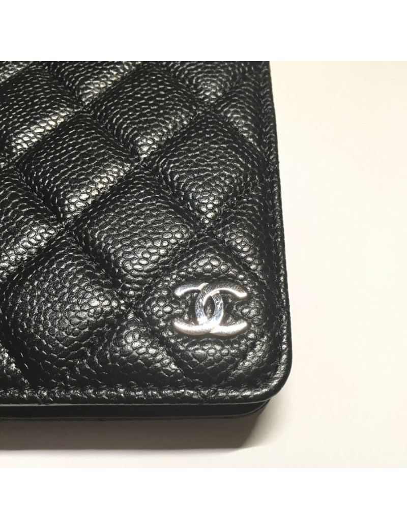 Porte agenda CHANEL en cuir matelassé noir
