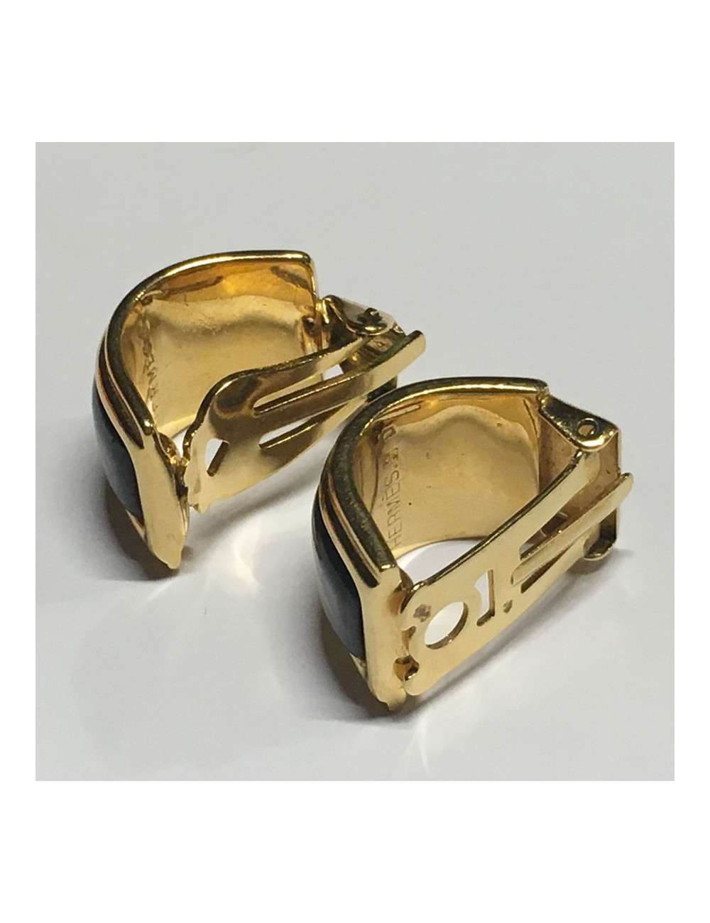 HERMES earrings metal and enamel