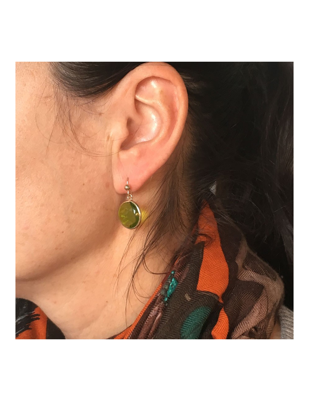 Earrings nails MARGUERITE of VALOIS in glass paste