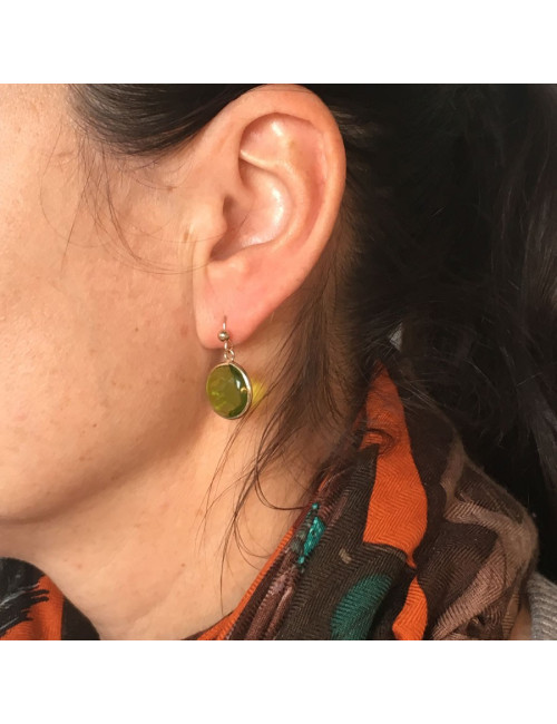 Earrings nails MARGUERITE of VALOIS in glass paste