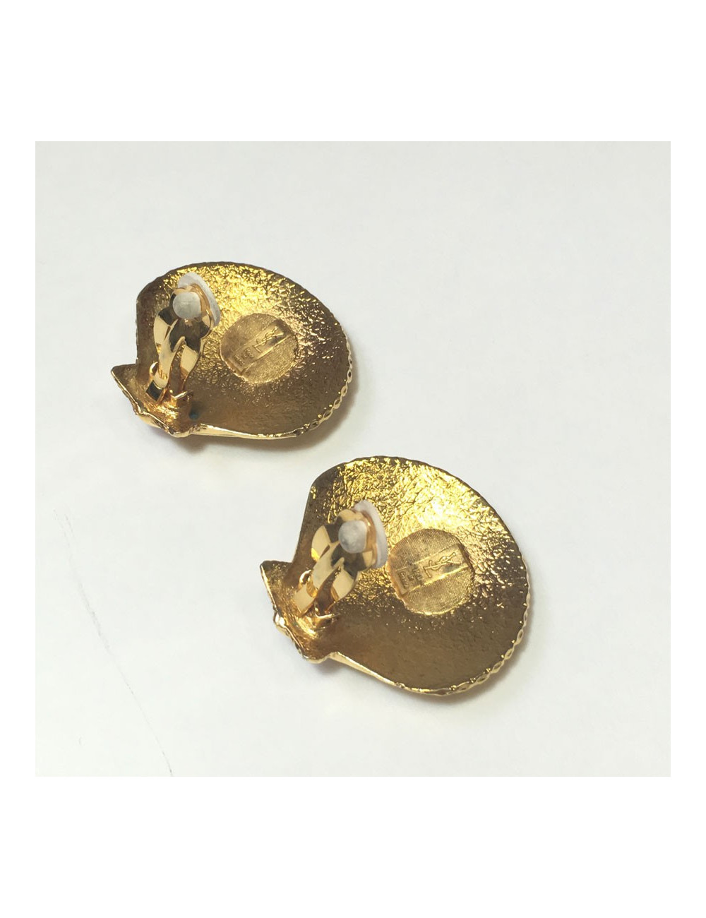 Earrings clips YVES SAINT LAURENT YSL shells