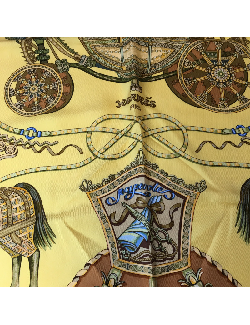 XXX Carré HERMES "Papéroles" en soie