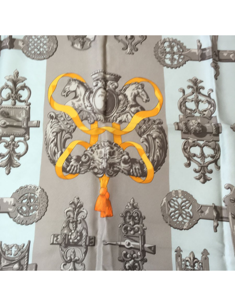 Hermès 'Ferronnerie' small scarf in gray and taupe silk