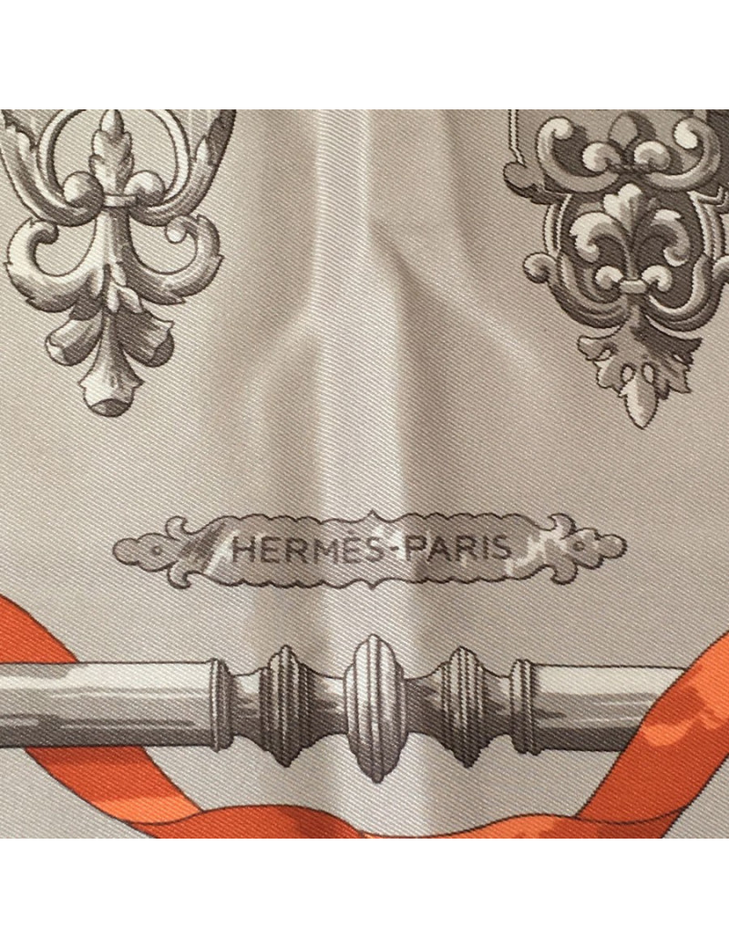 Hermès 'Ferronnerie' small scarf in gray and taupe silk