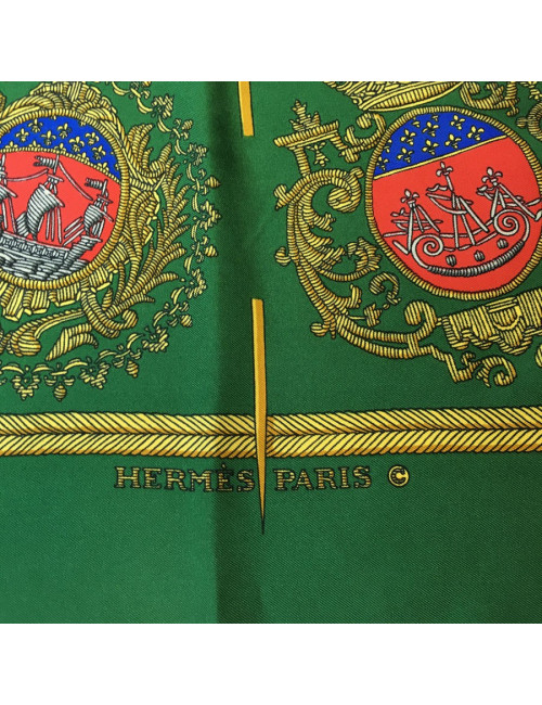 Square HERMES 'Arms of Paris' green silk