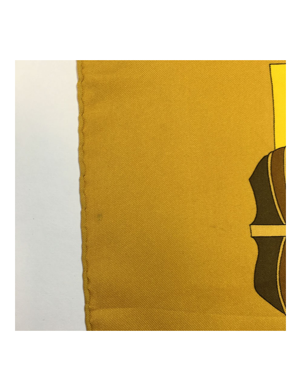Hermès "Armada" in yellow silk
