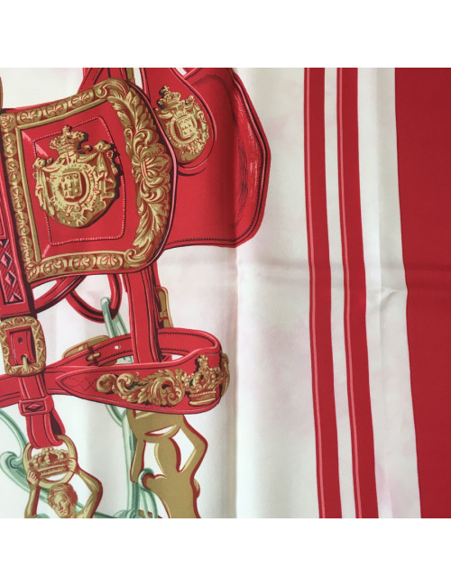 Carré HERMES "Brides de Gala" en soie rouge