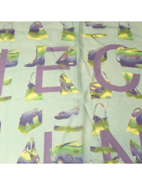 Carré CELINE en soie bleue