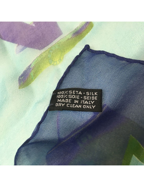 Carré CELINE en soie bleue