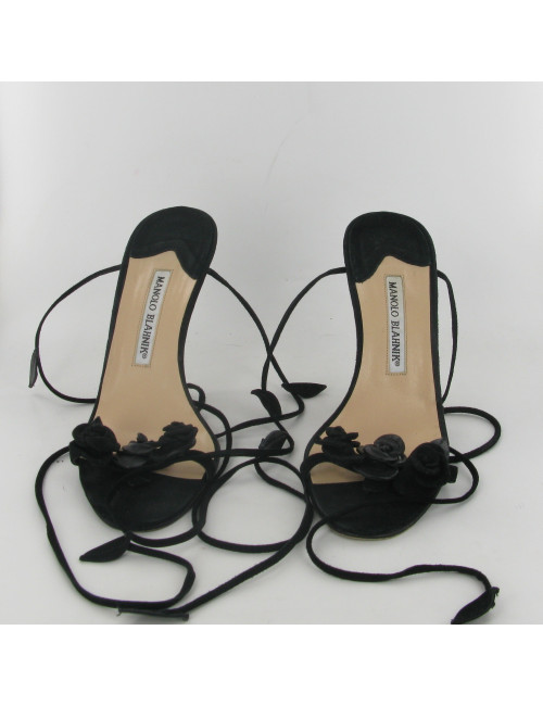 Escarpins fleurs MANOLO BLAHNIK