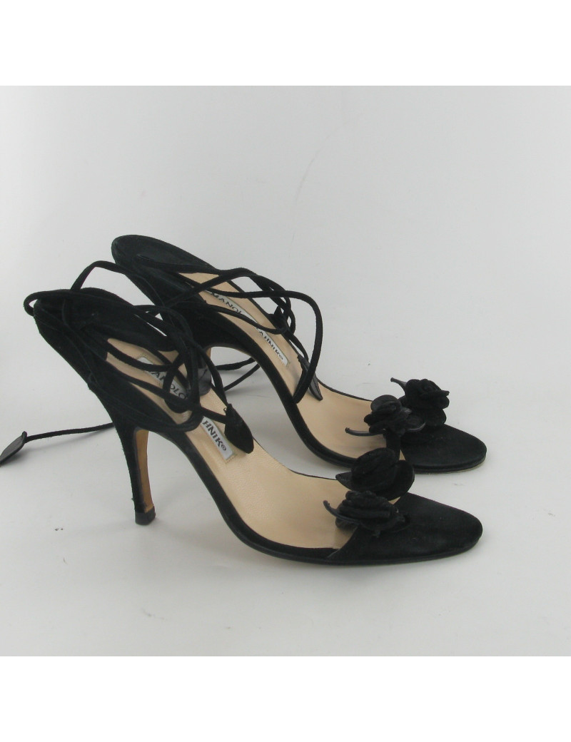 Escarpins fleurs MANOLO BLAHNIK