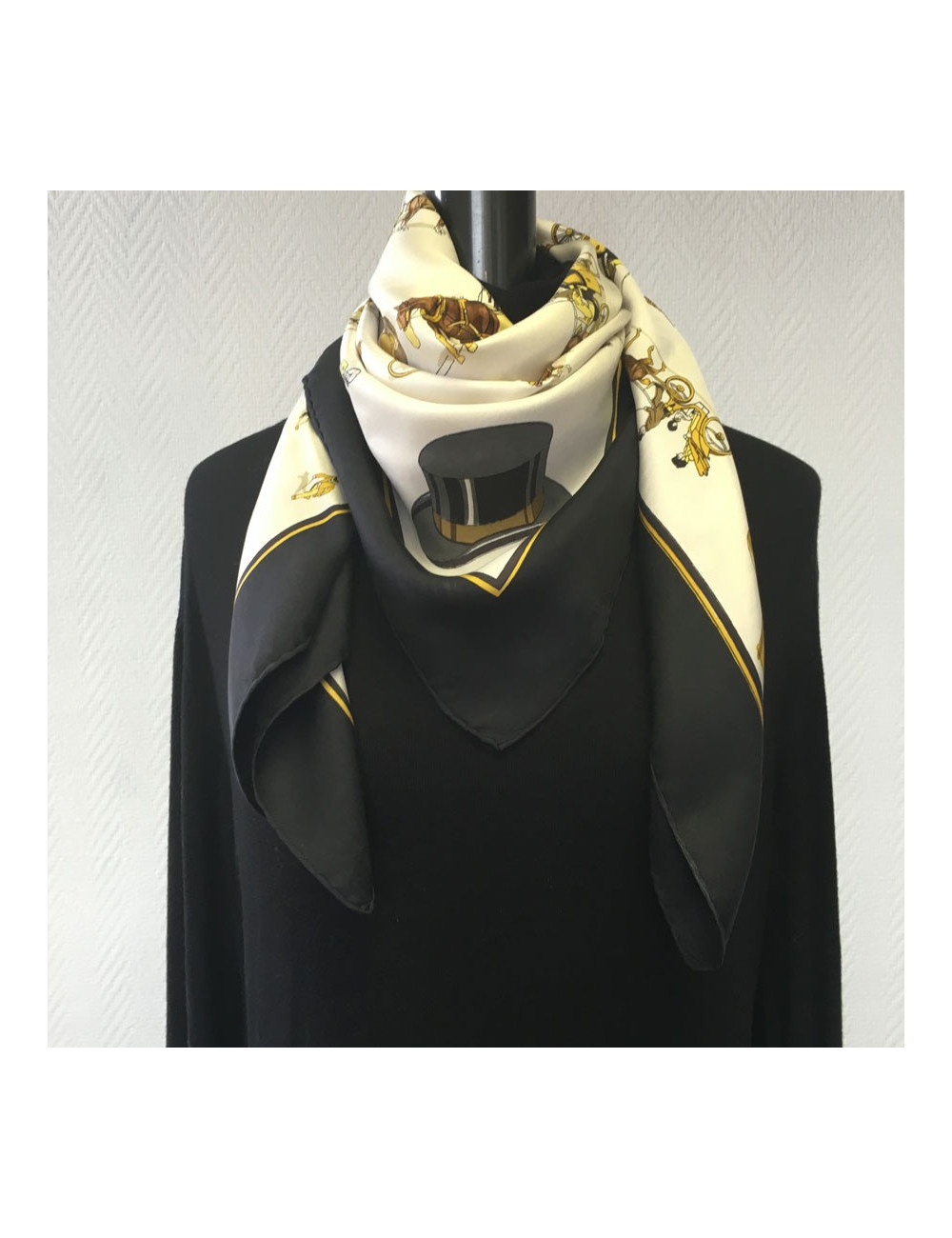 Hermès "Cabs" in ivory and black silk