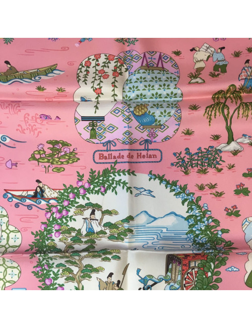 Carré HERMES  "Ballade de Heian" en soie multicolore