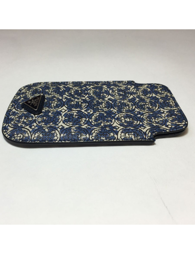 Etui iPhone 4/4S PRADA en cuir saffiano imprimé