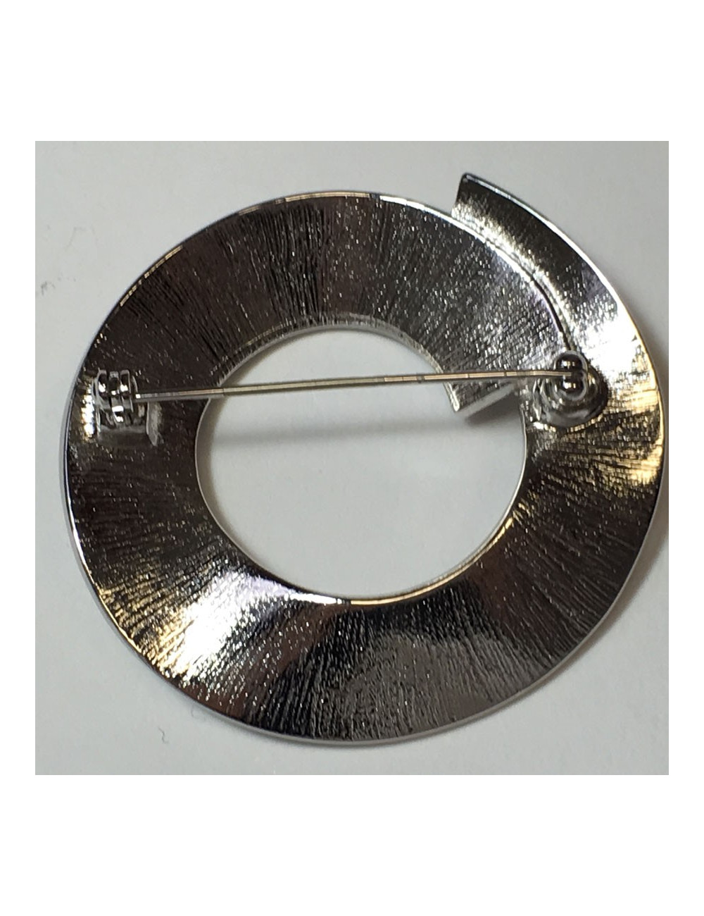 Broche ronde COURREGES 80'