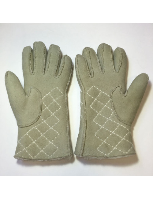 CHANEL gloves Shearling size 6.5