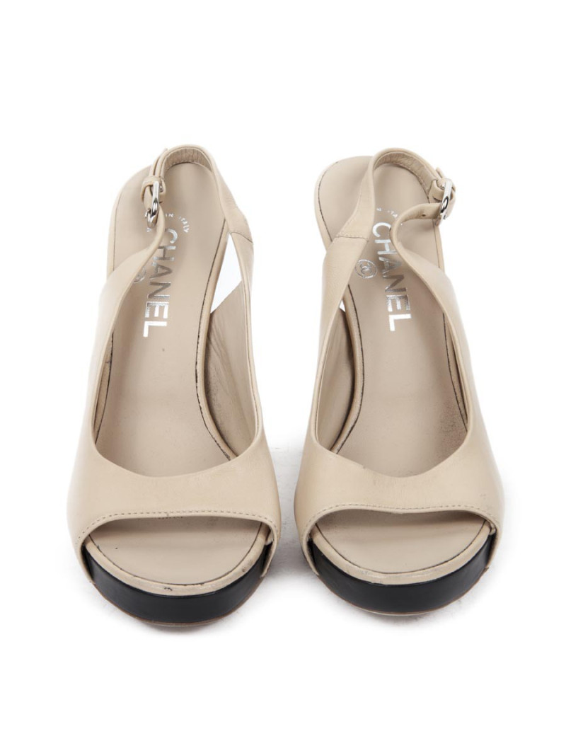 Sandales hautes CHANEL T 38 cuir d'agneau beige