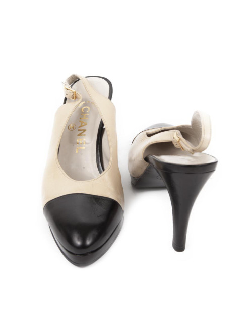 Escarpins bicolores Chanel T 37
