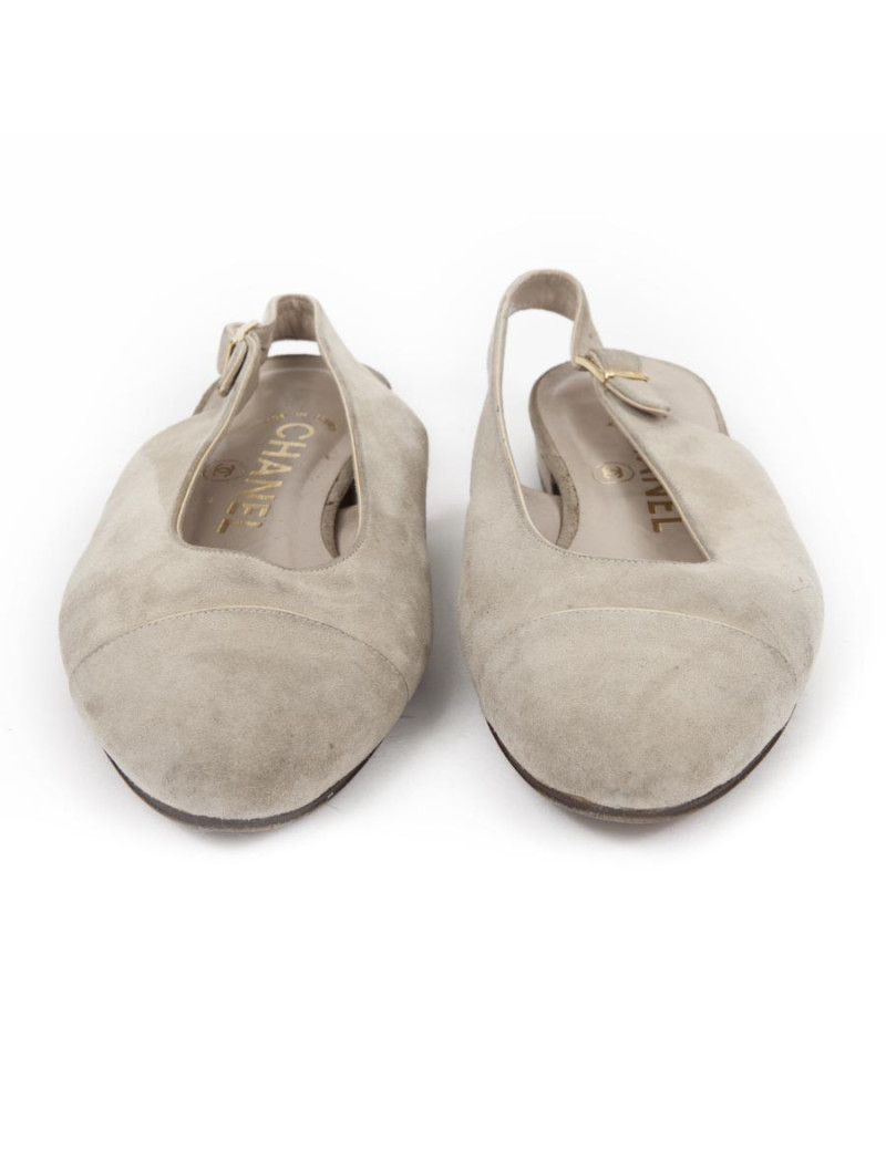 CHANEL T 36 flats in beige suede