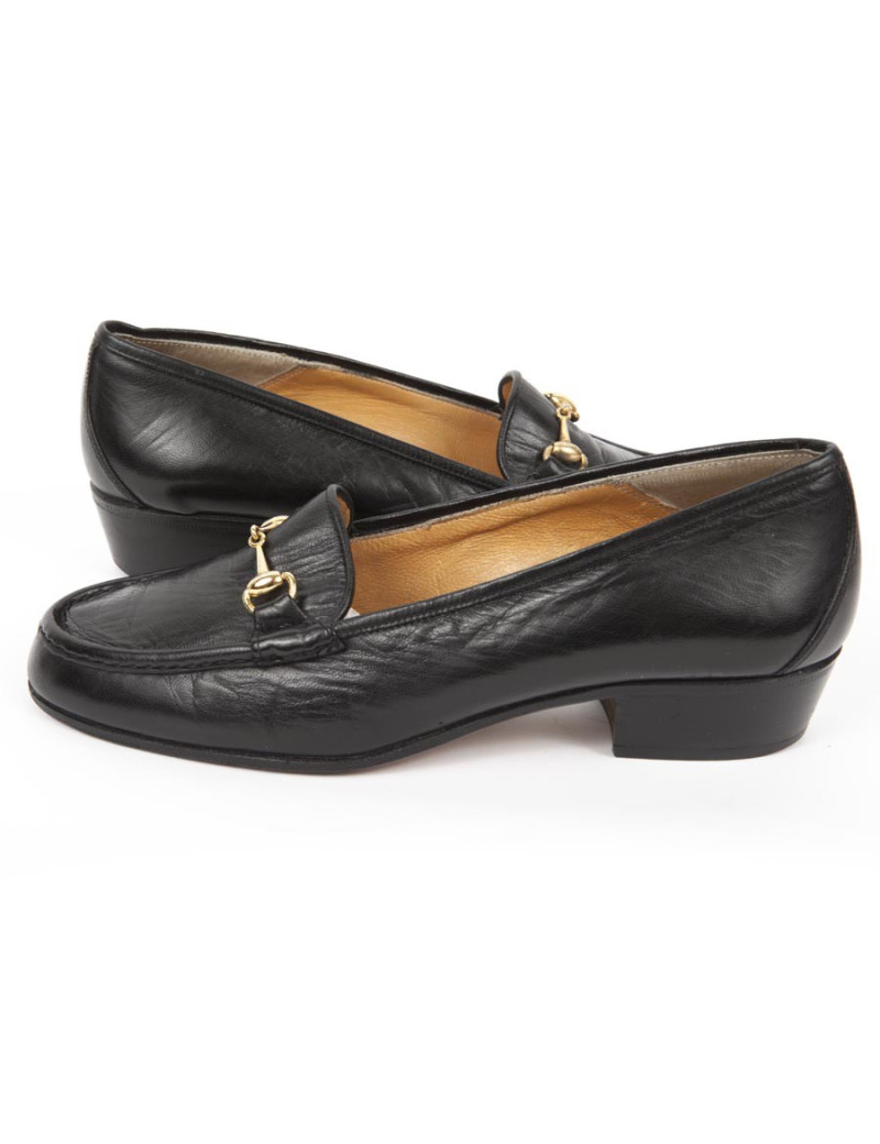 Loafers Gucci T 36 in black lambskin