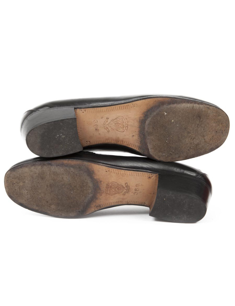 Loafers Gucci T 36 in black lambskin