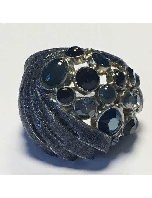 Bague CHANEL haute couture T51 en métal argenté strass et pierres bleues