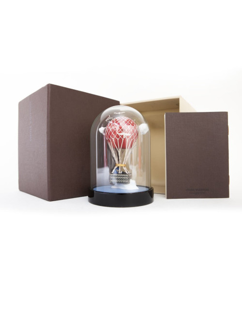 LOUIS VUITTON hot air balloon snow globe