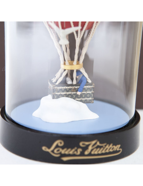 LOUIS VUITTON hot air balloon snow globe