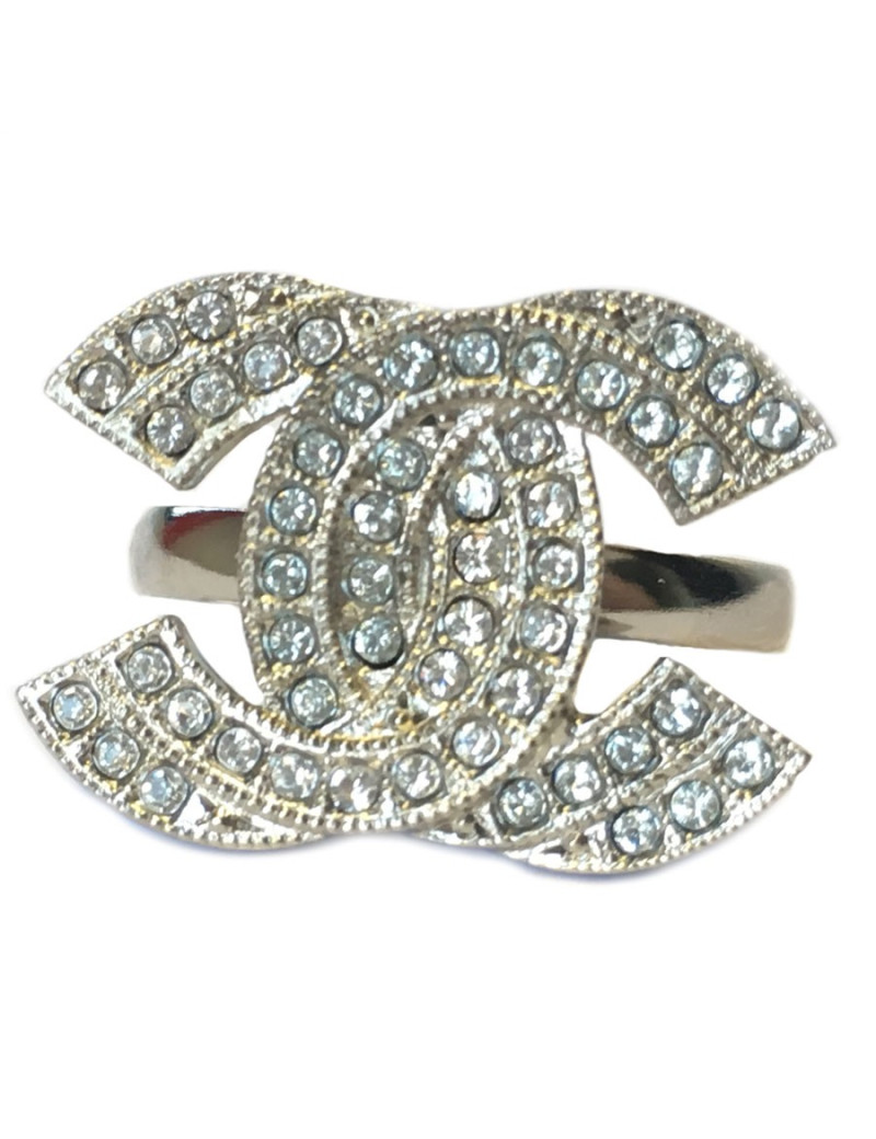 Bague CHANEL CC T55 en métal argenté et strass