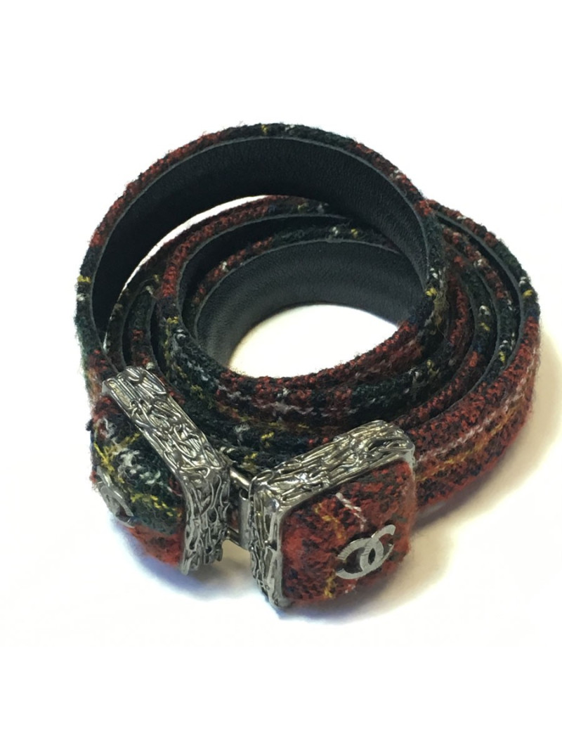 xxx Ceinture "Paris-Edimbourg" CHANEL en tissu écossais rouge