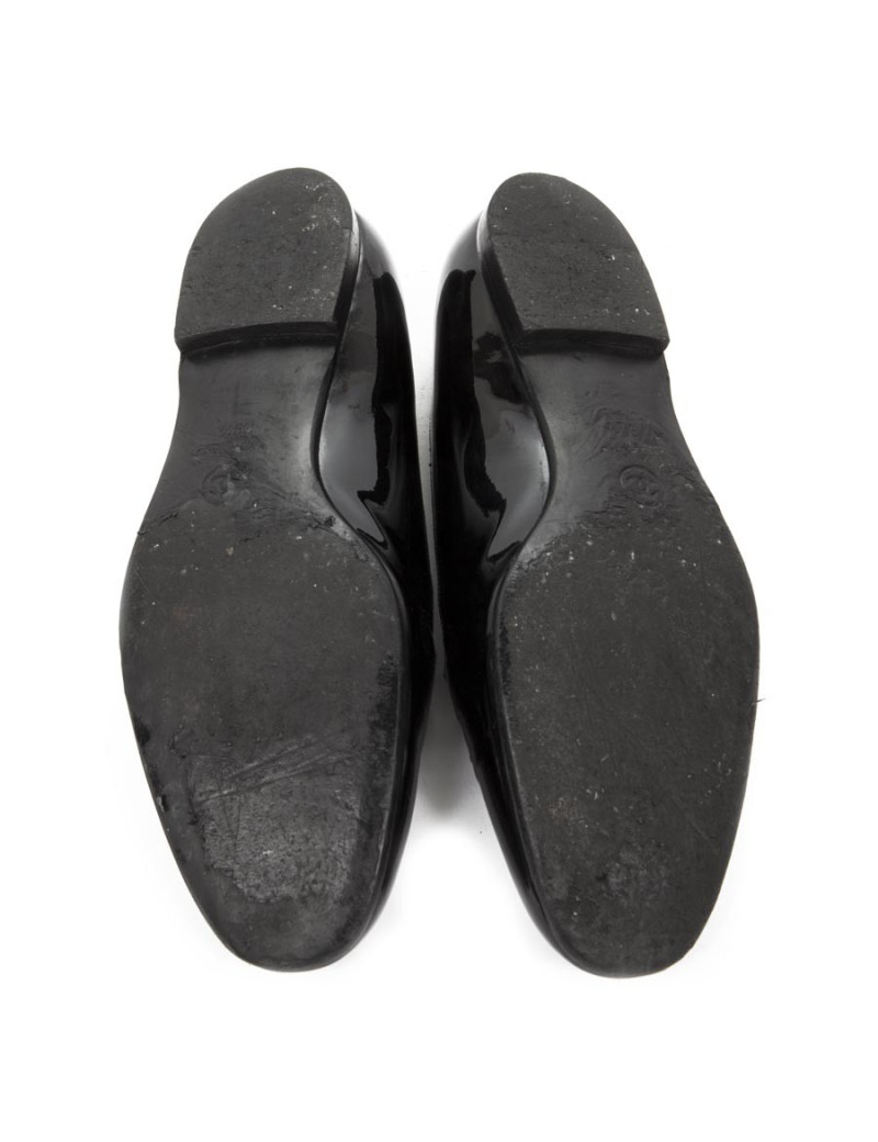 Mocassins CHANEL t 39.5 cuir verni noir