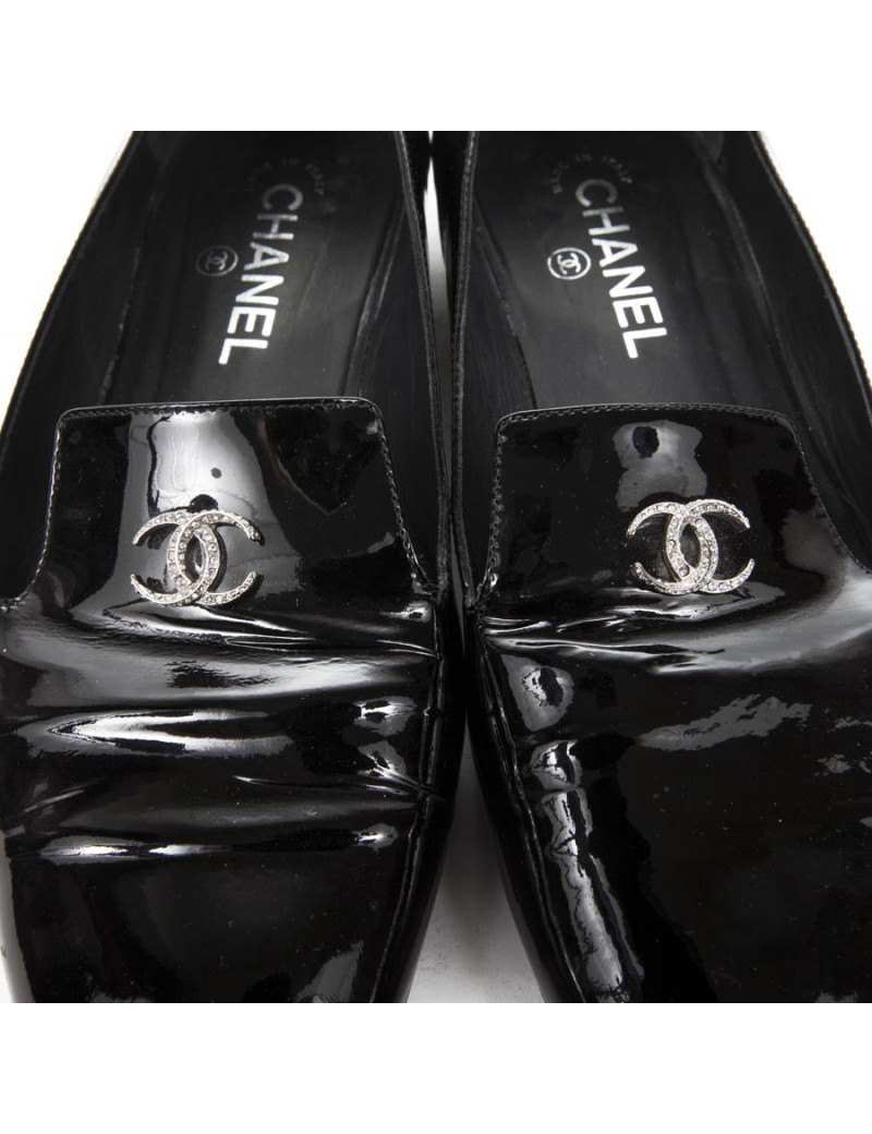 Moccasins t 39.5 CHANEL Black patent leather