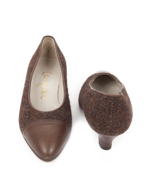 Escarpins CHANEL T 35.5 tweed et cuir 