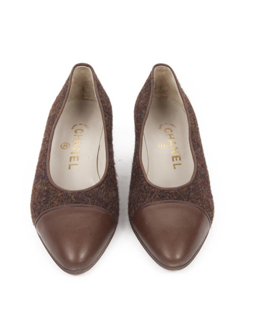 Escarpins CHANEL T 35.5 tweed et cuir 