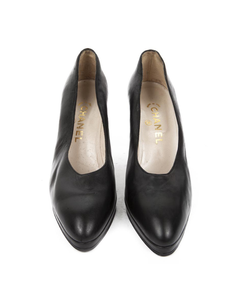 Shoes CHANEL T (8.5) 39.5 offset black lamb