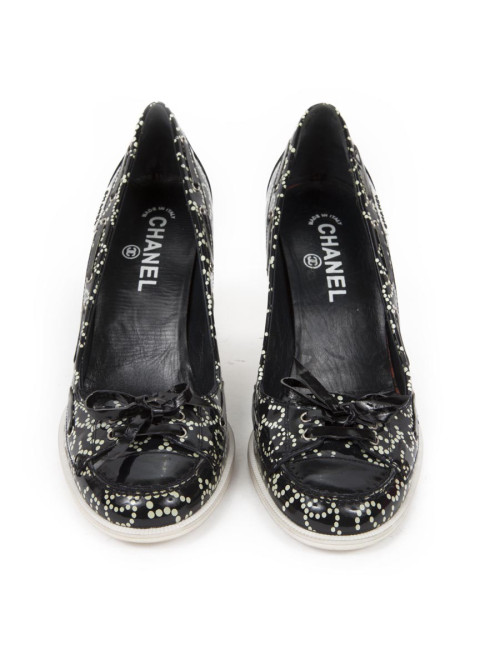 Escarpins CHANEL  t 39 en cuir verni bleu marine