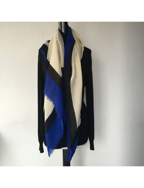 CHRISTIAN DIOR shawl in wool and silk