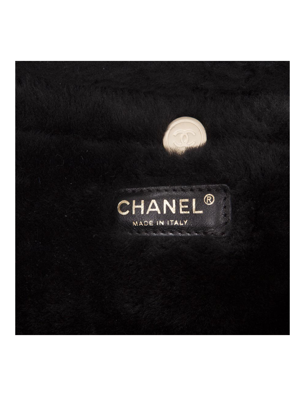 CHANEL black Shearling and golden chain bag 